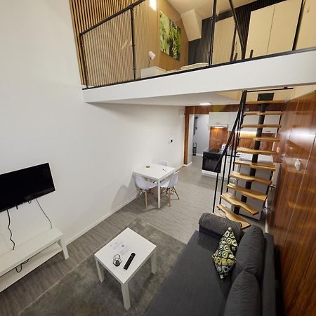Block 96 Apartments Zlin Bagian luar foto