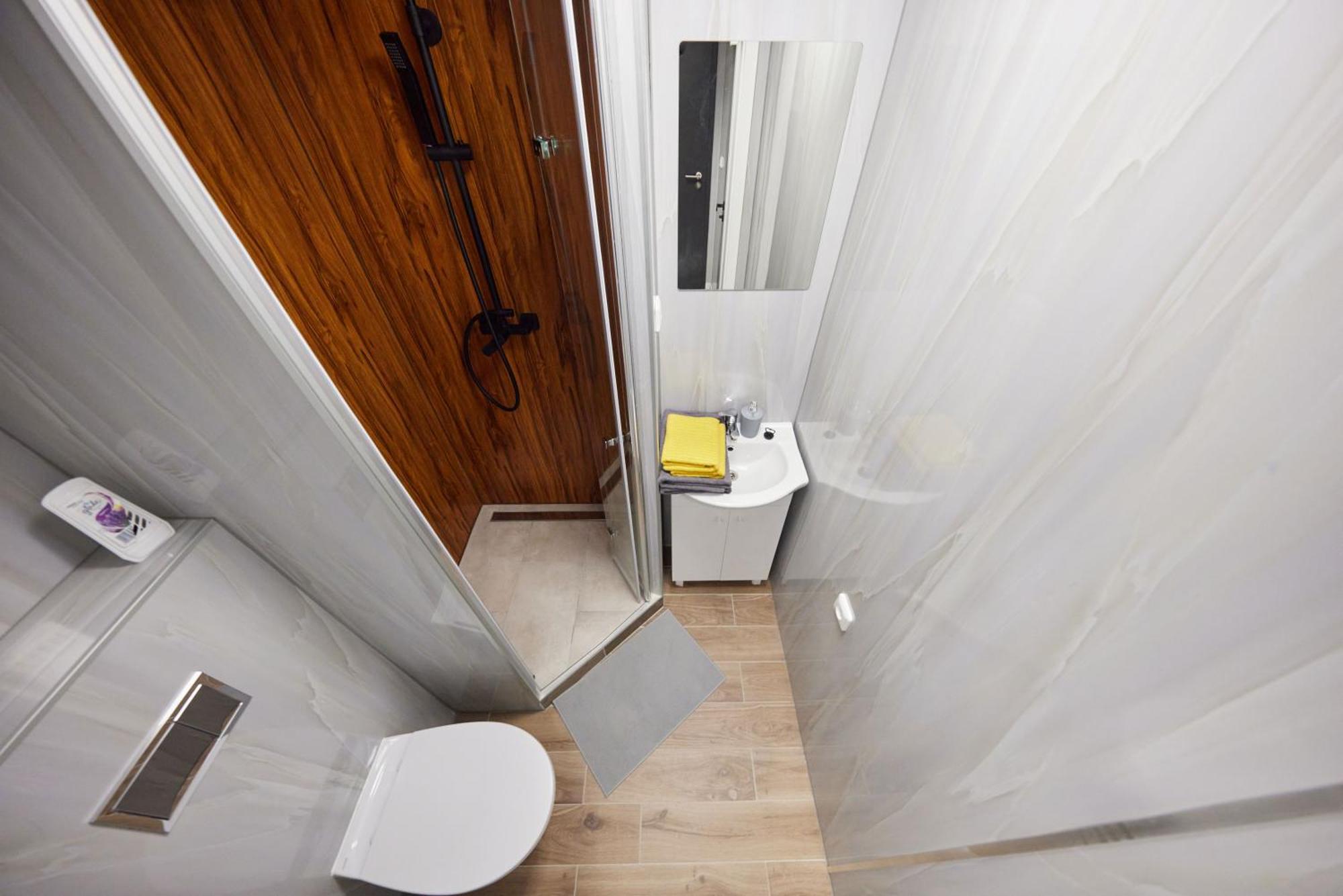 Block 96 Apartments Zlin Bagian luar foto