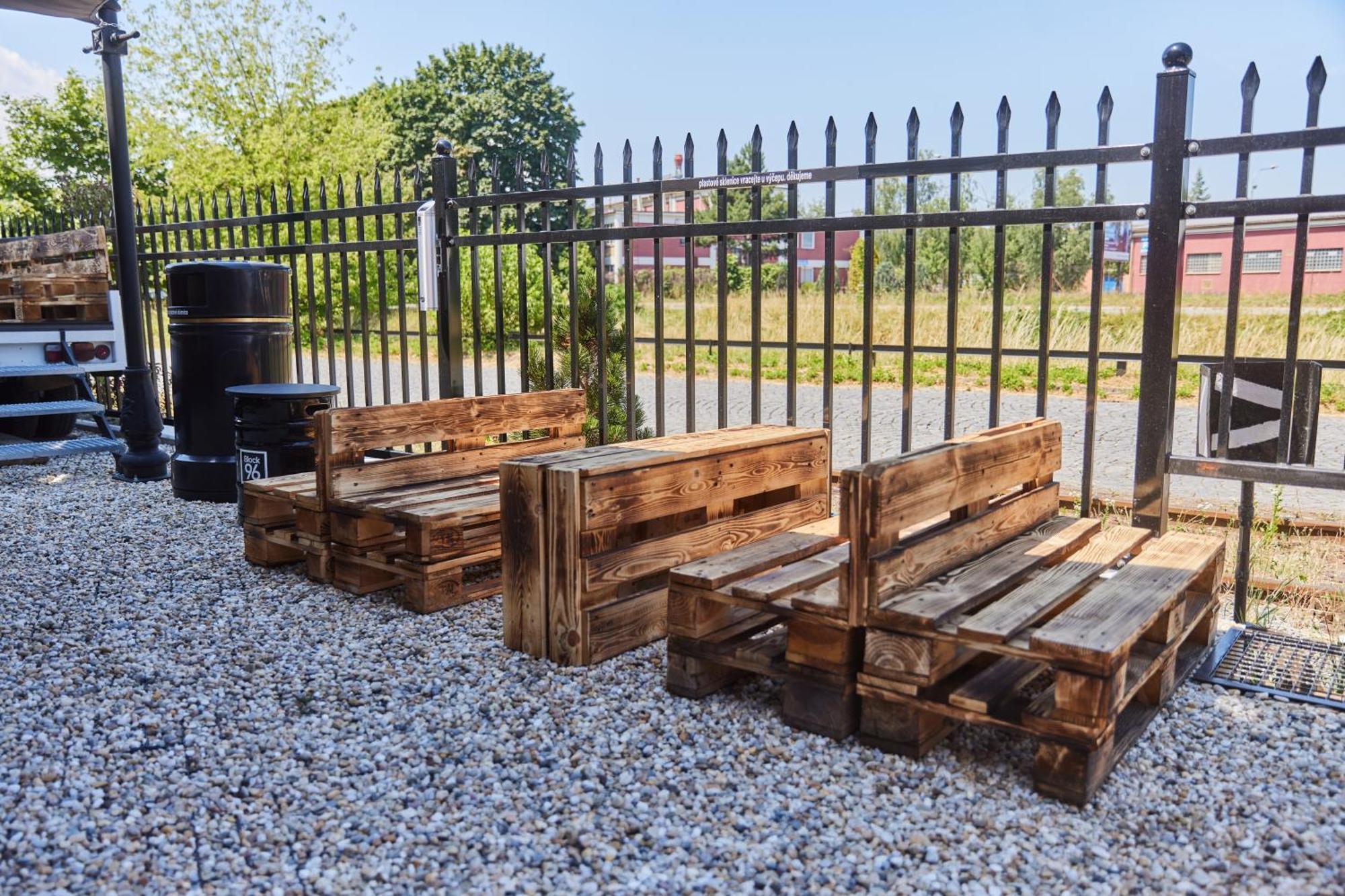 Block 96 Apartments Zlin Bagian luar foto